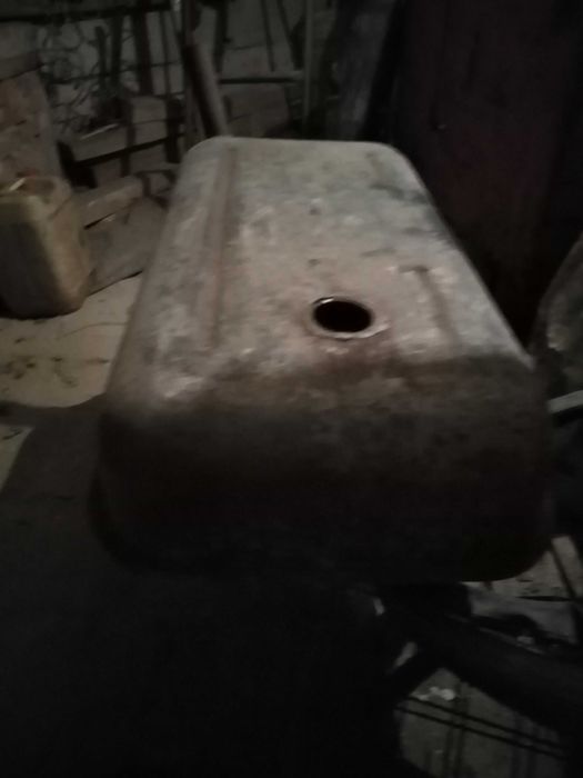 Продам БАК на 80 л.