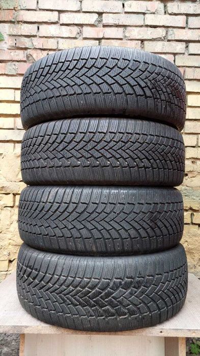 Шини б/в 235 55 R19 Bridgestone Blizzak LM005