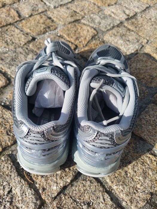 Sapatilhas New Balance 1906r