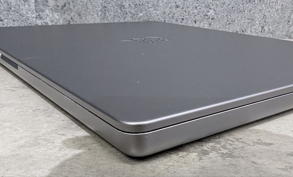 Apple MacBook Pro 16 2021 M1 Pro 16/512Gb Space Gray MK183