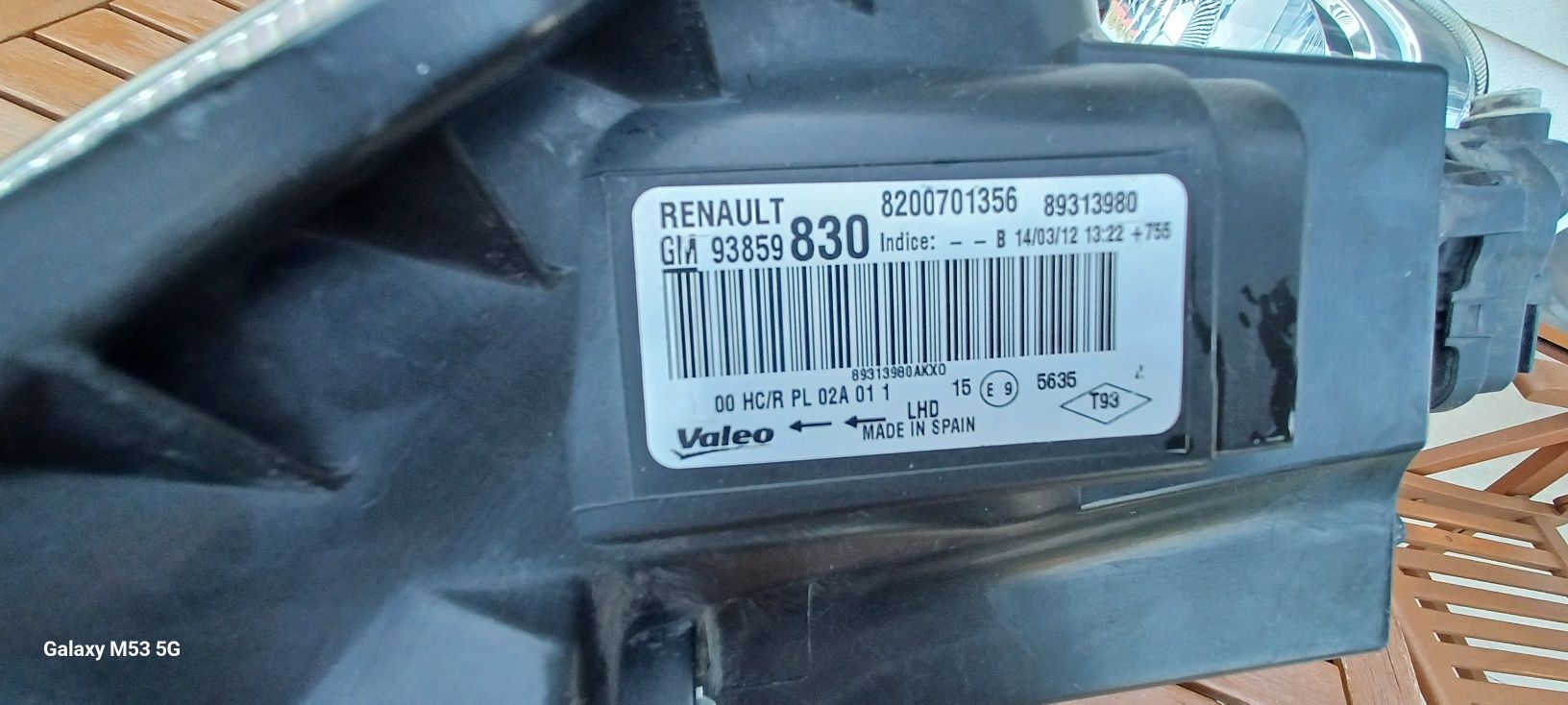 Lampy przenie Renault Trafic 2
