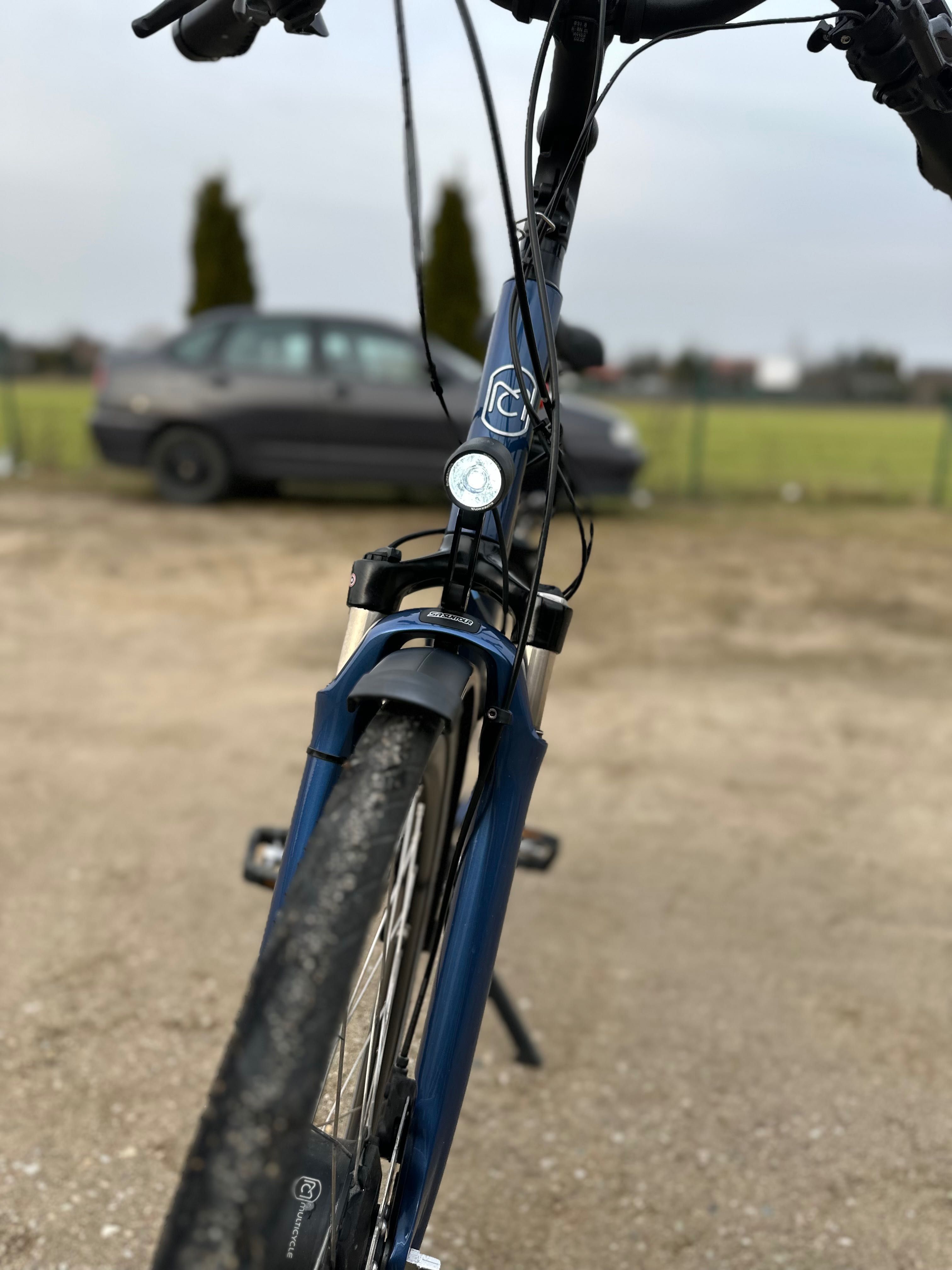 Jak nowy rower elektryczny Multicycle 28’’