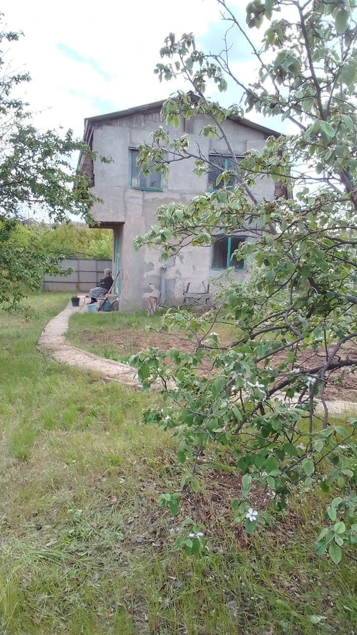 Продаю дачу с огородом