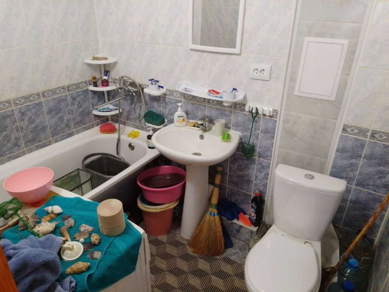 Продается 2-х комнатная квартира. Центр