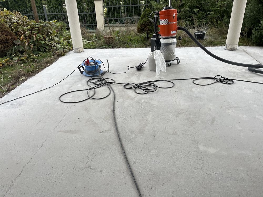 Szlifowanie betonu usuwanie kleju po płytkach subitu