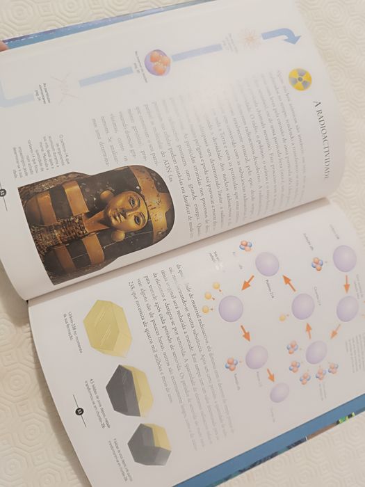 A Matéria. Enciclopédia Pedagógica Universal. Como Novo