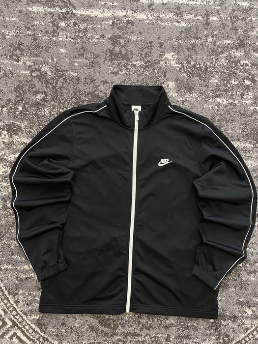 Олімпійка Nike NSW L-XL розмір чорного кольору нові колекції