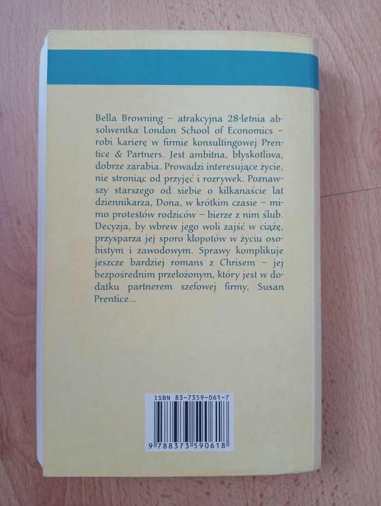 Książka pt. "Troje w jednym łóżku" Carmen Reid