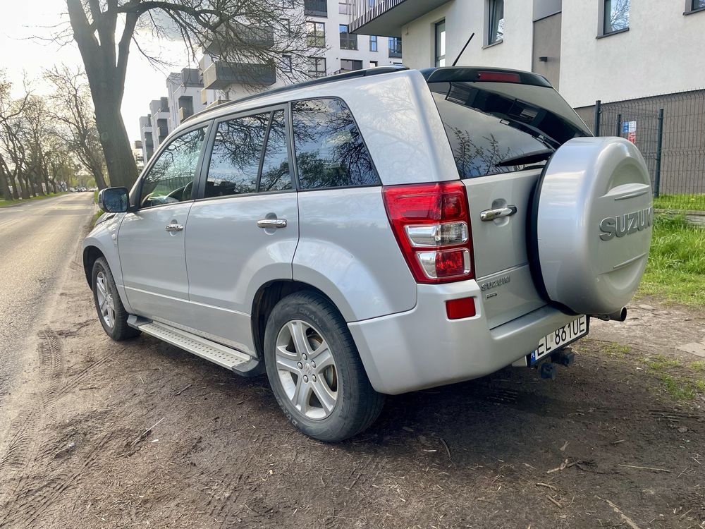 Sprzedam Suzuki Grand Vitara 2.0 benzyna