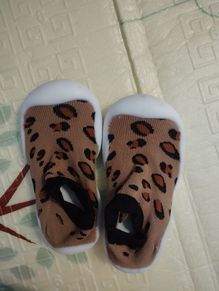 Nowe Kapcie niemowlęce