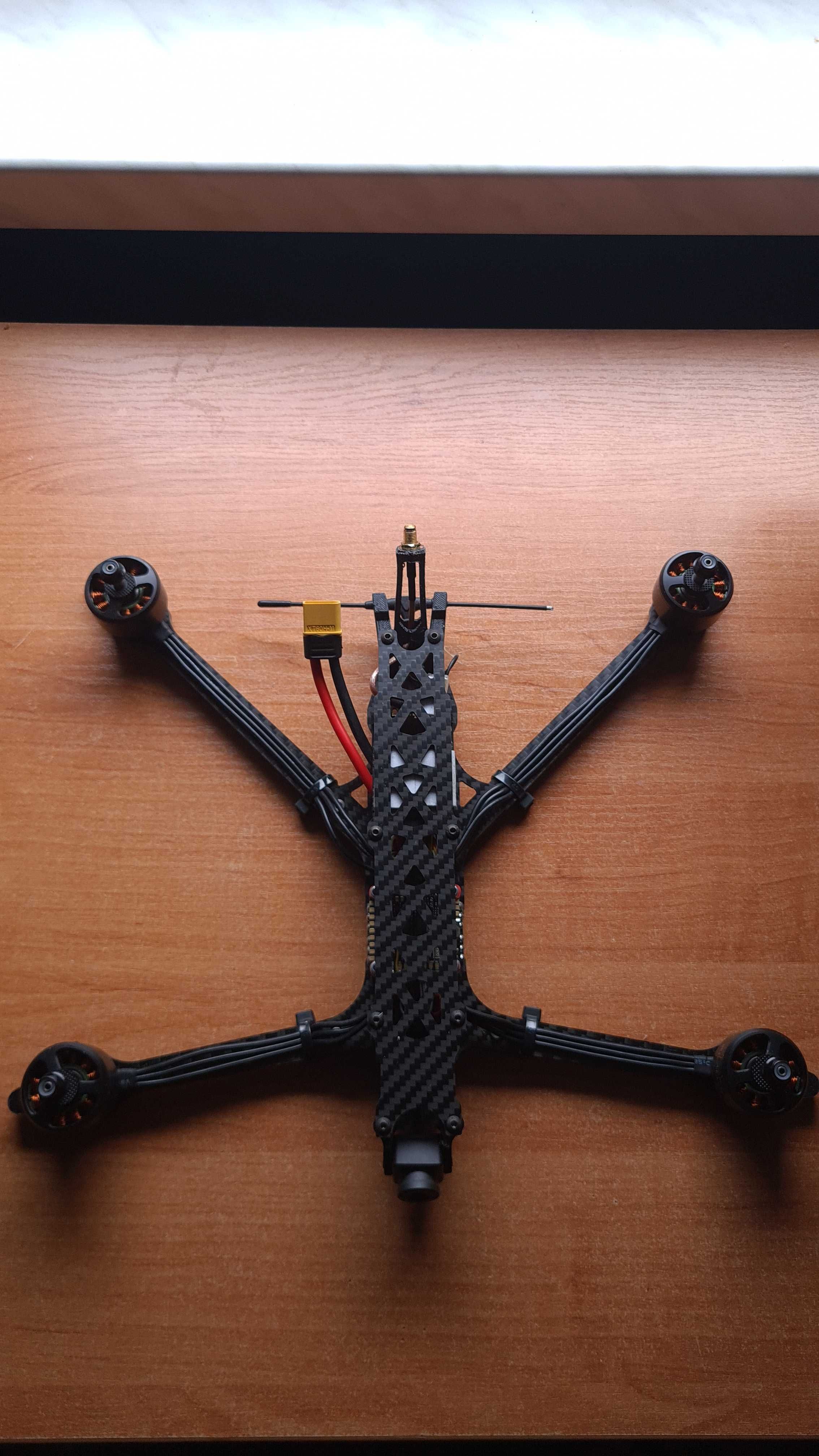 Dron FPV Rocky 8 T256 Partizan Edition ELRS 5.8G 3W