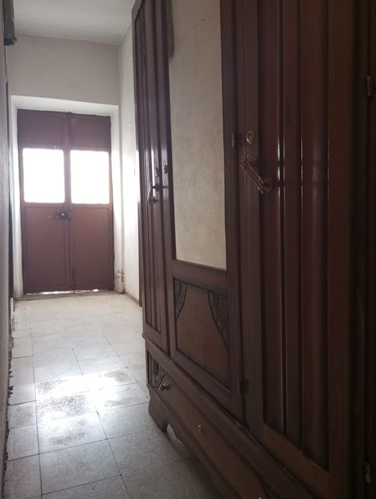 Roupeiro Português Vintage