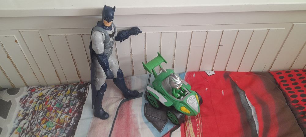 Brinquedos Batman + PJ Mask Gekko + Action Man