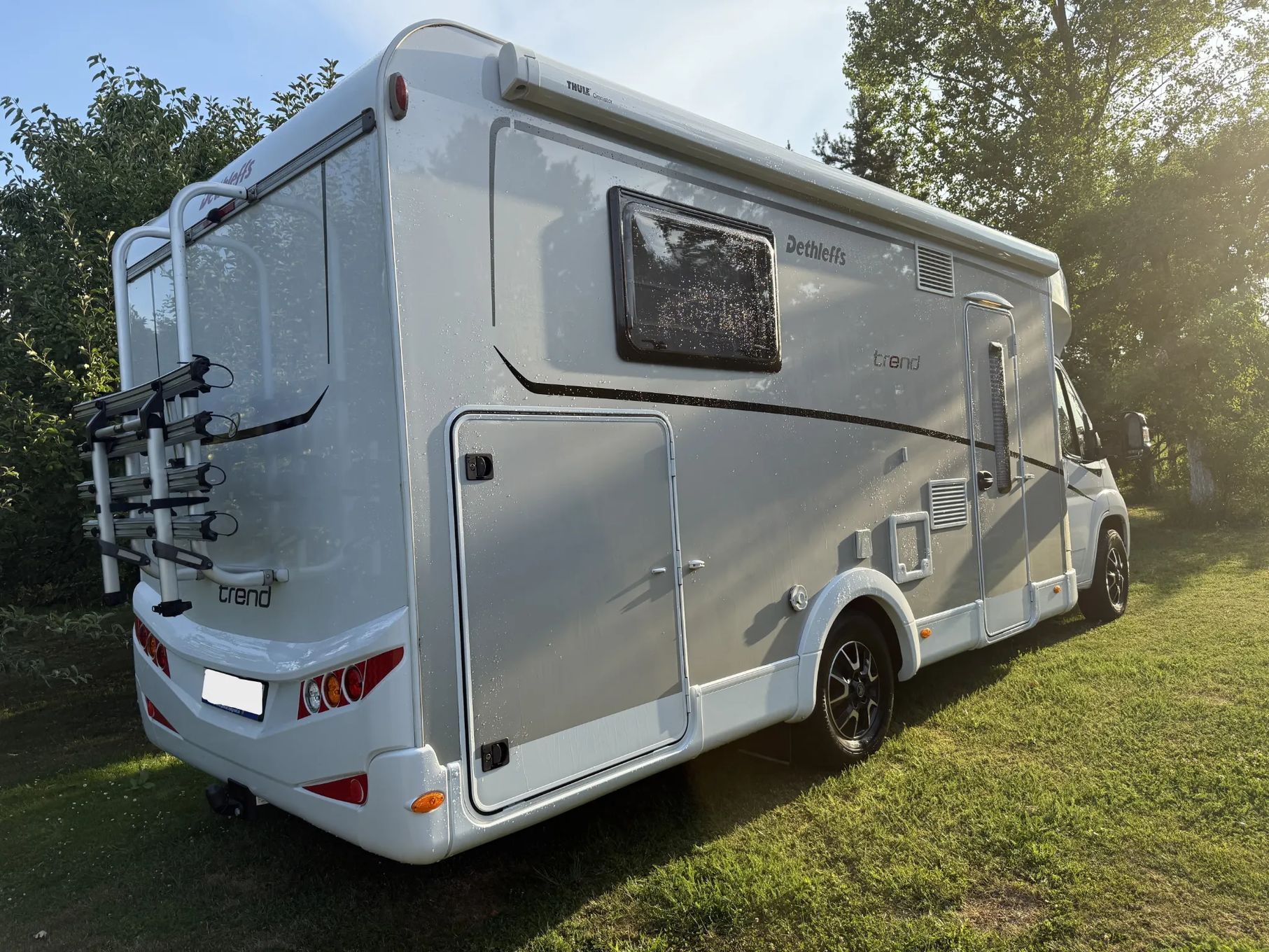 Dethleffs 7052  półintegra  camper kamper 5 osób  bezwypadkowy!salon Polska serwis,tv ,2x klima ,kamera! navigacja!