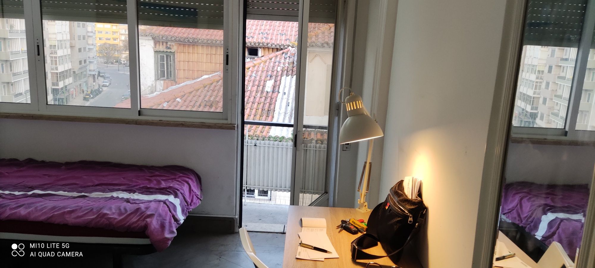 QuartoCASAL com varanda e terraço. Belém. Lisboa