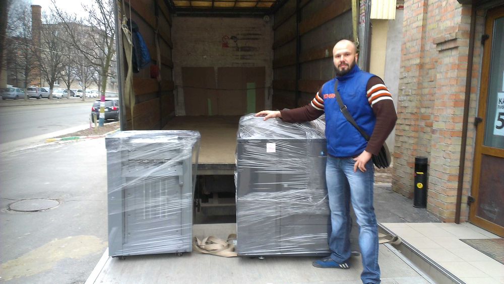 Послуги професійних вантажників. Квартири, офіси, такелажні роботи.