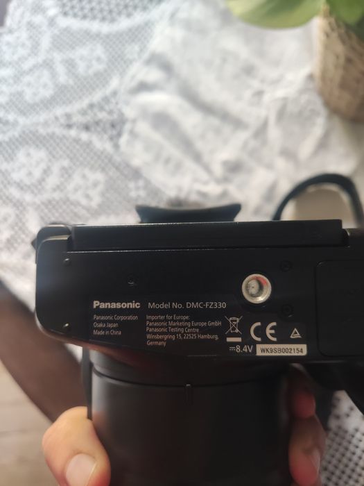 Lumix Panasonic DMC-FZ330