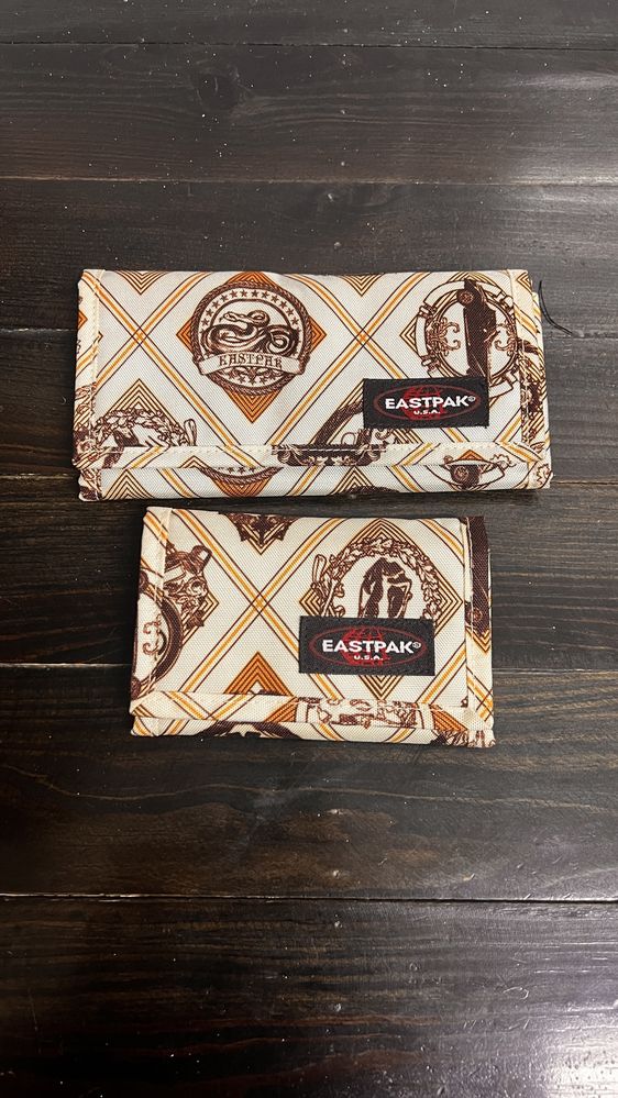 Carteira Eastpak