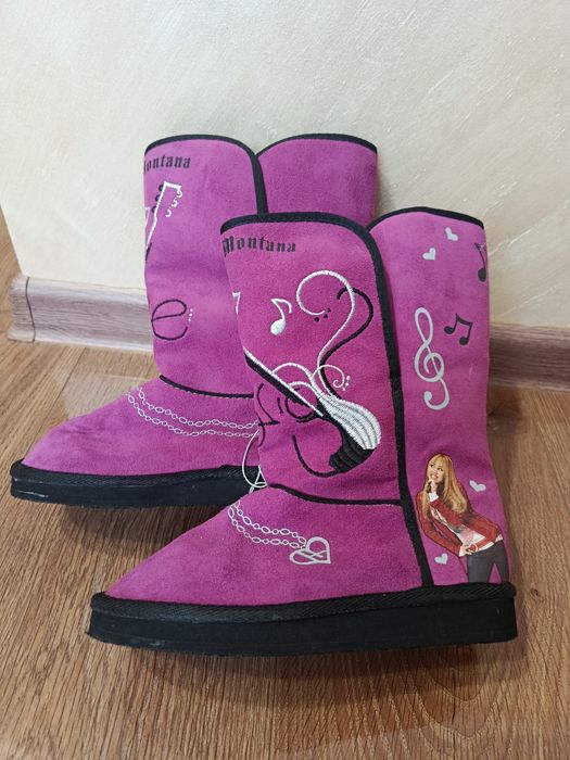 Чоботи для дівчинки Hannah Montana