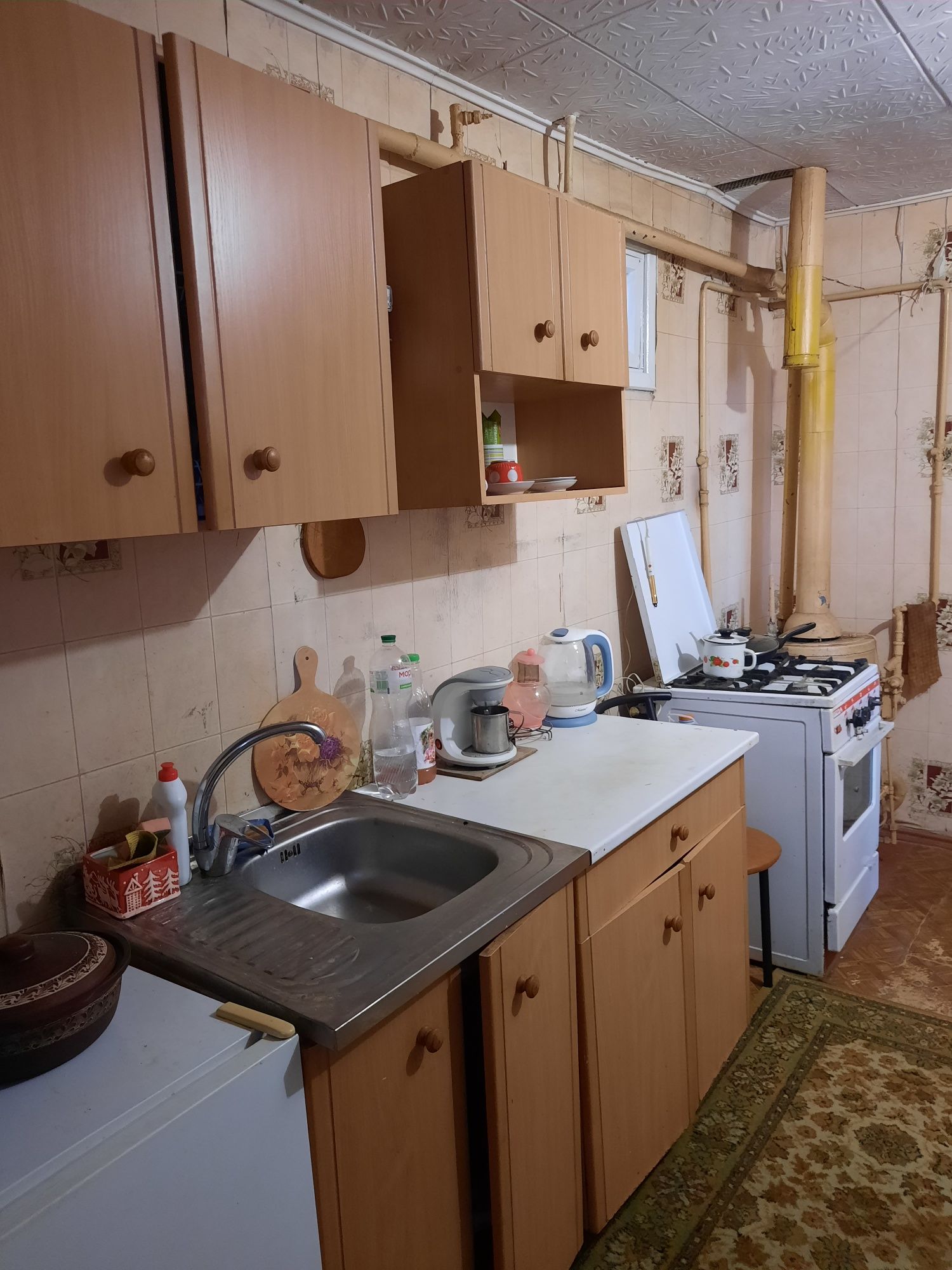 м. Киевская, красная линия, ул. Веринская. Продам целый дом.