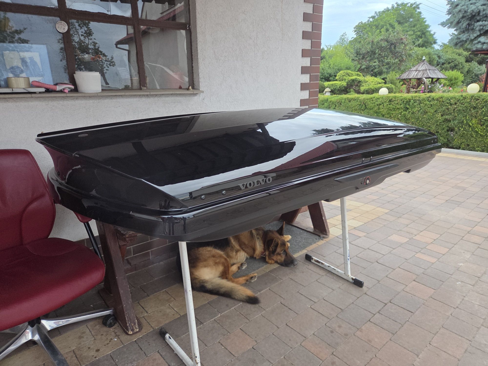 Box dachowy Thule Volvo  Dynamic black glossy 900 czarny połysk