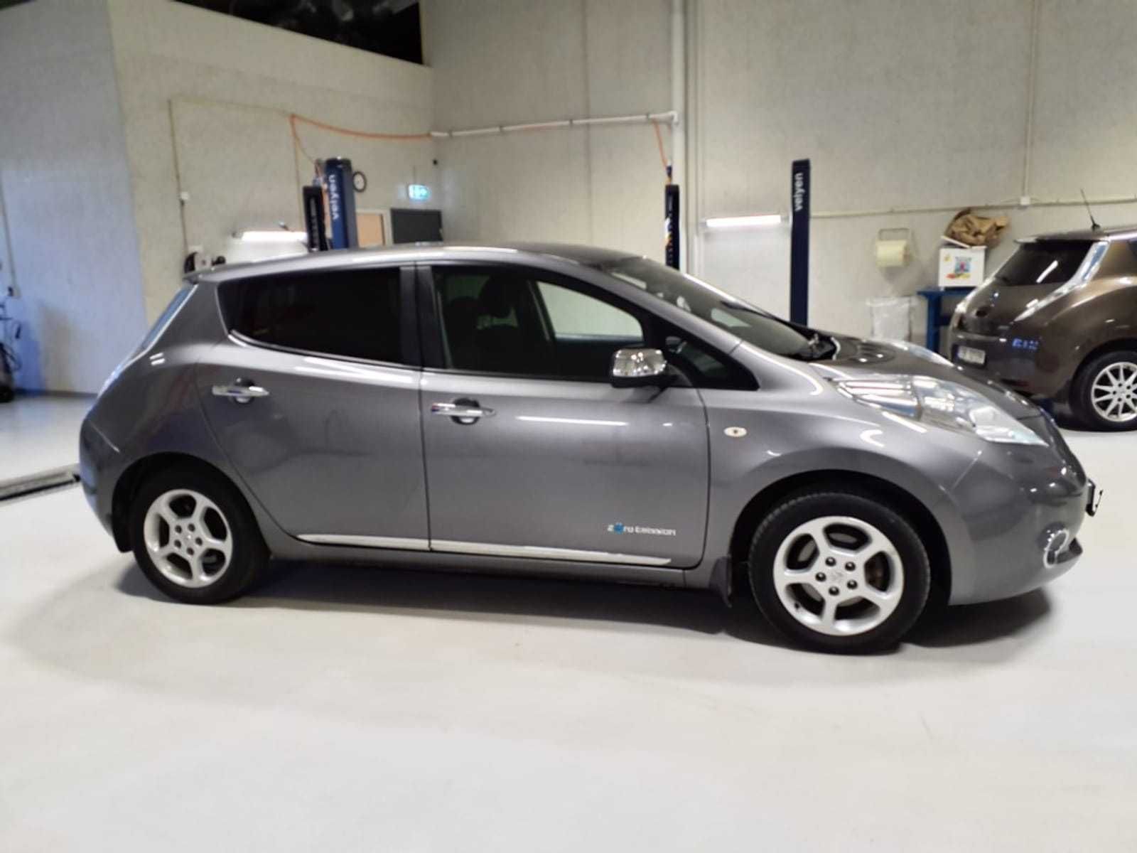 NISSAN LEAF з Норвегії 2013 року