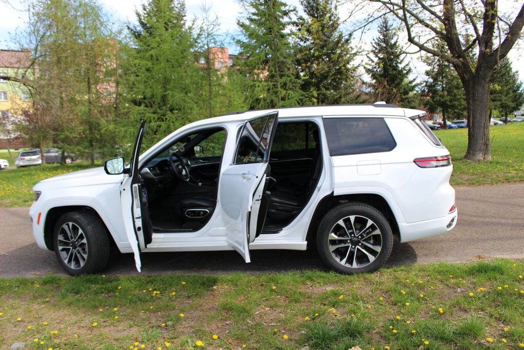 Auto do ślubu  Jeep Grand Cherokee