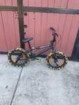 Bmx Radio Dice 14”