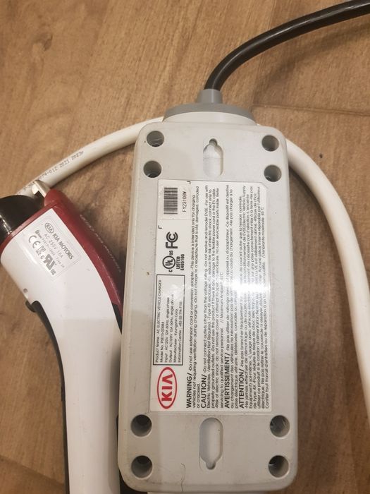 Оригинальный зарядный кабель Kia Soul EV, 16А, 250В