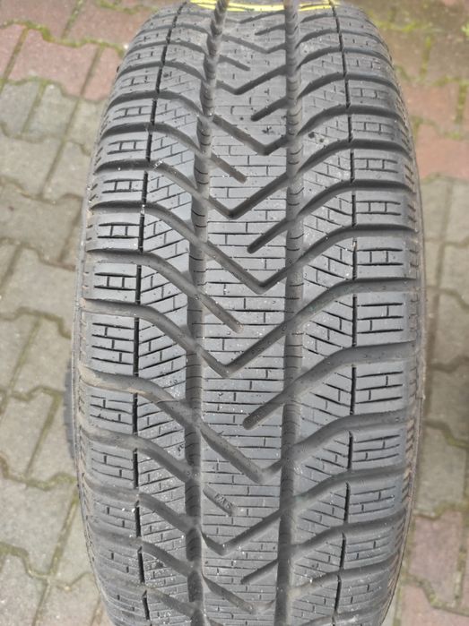 Koła zimowe Pirelli 185/60 R15, 5x100