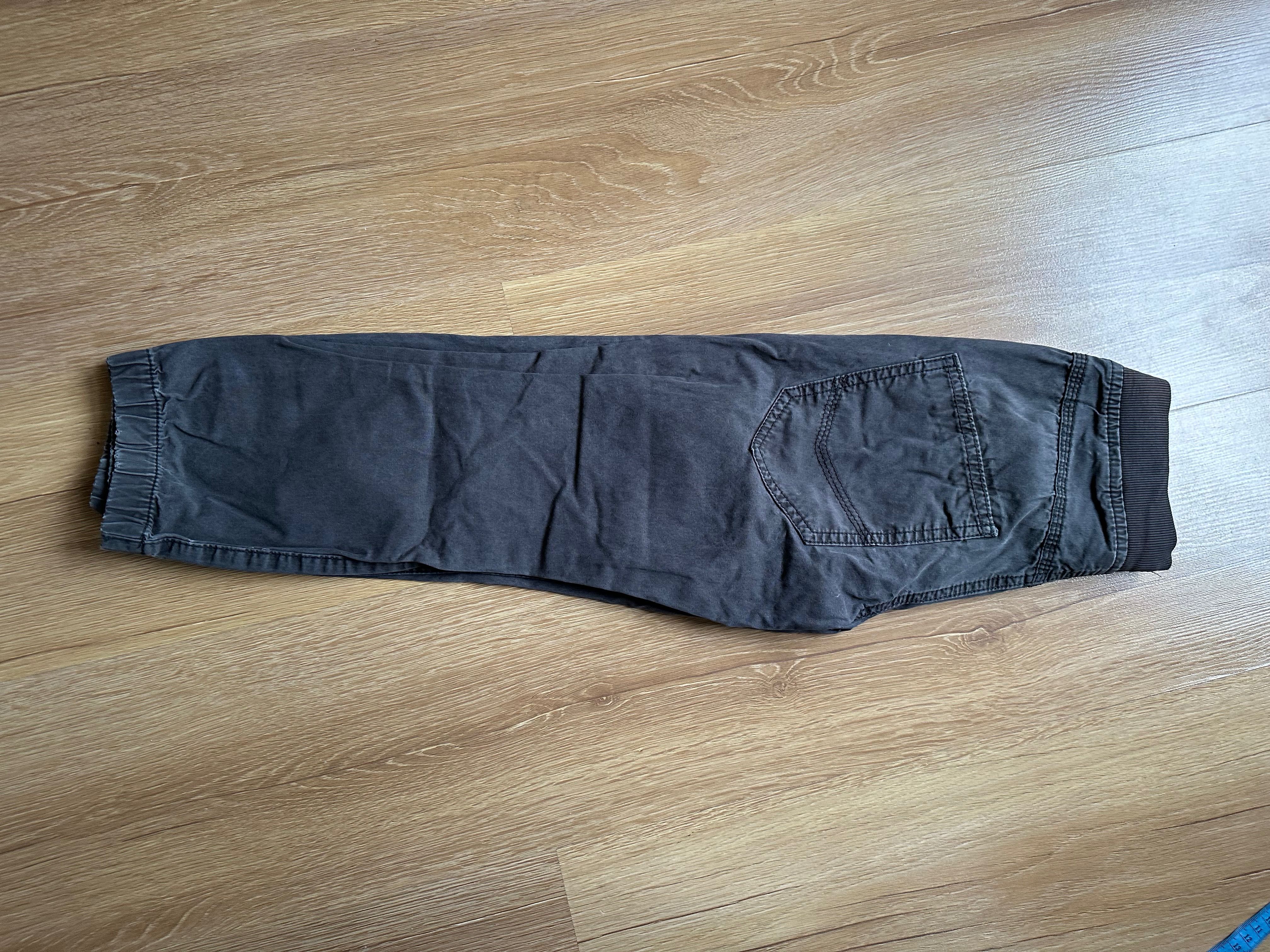 Spodnie bojówki Joggersy na ściągaczu H&M 122