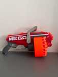 Nerf Mega бластер.
