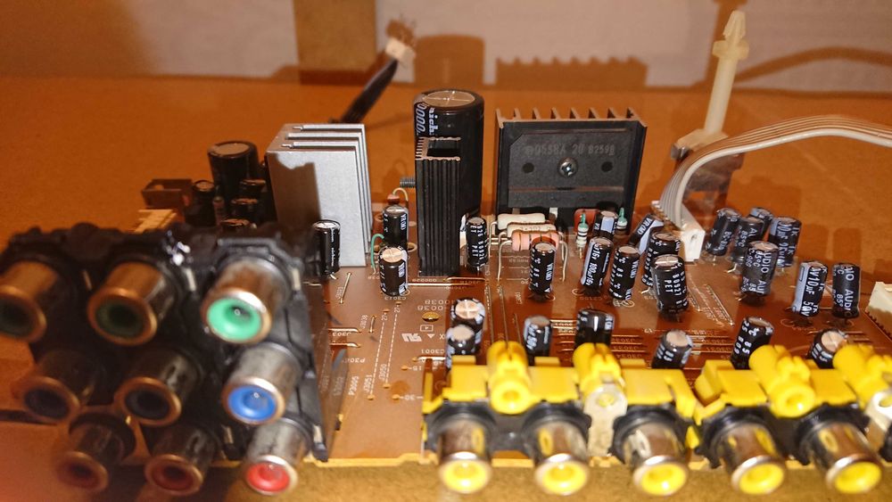 Amplituner Onkyo TX-SR607 płytka gniazda video