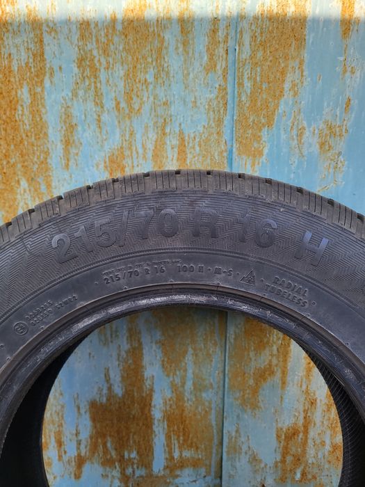 Шини зимові 215/70 R16 Gislaved