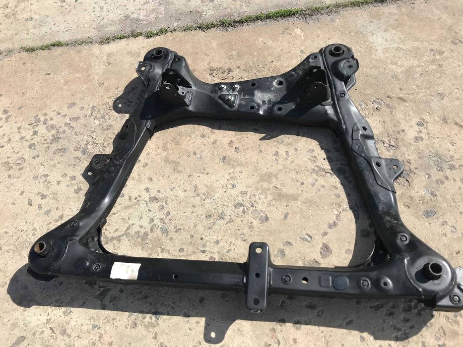 Подрамник передний оригинал LEXUS RX 2016-2021 год