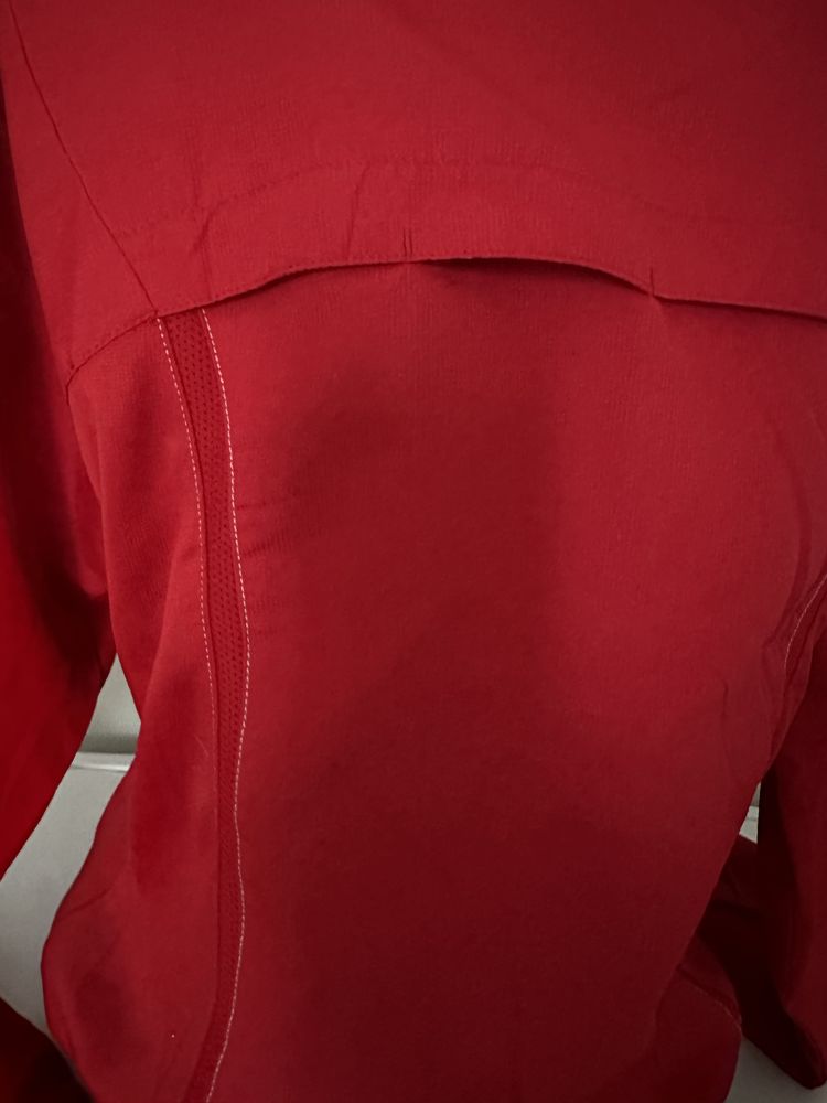 Куртка женская, ветровка, М, 46, красный цвет