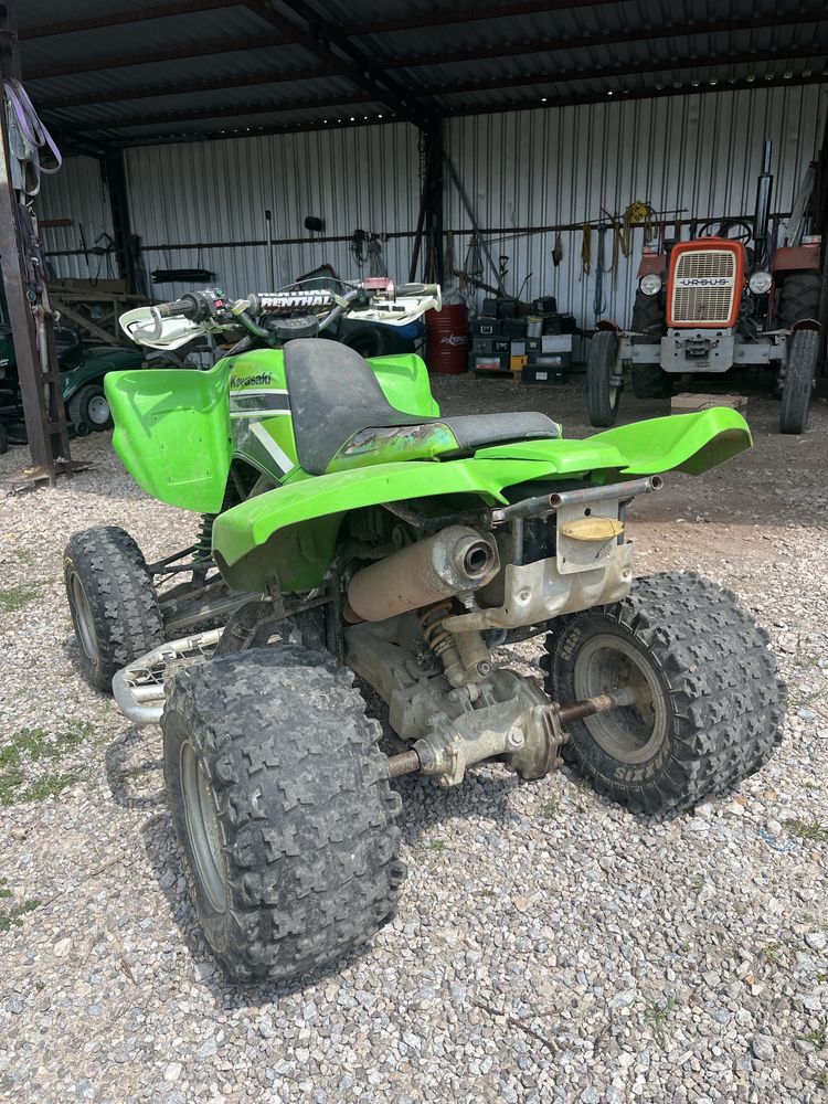Quad Kawasaki kfx 700