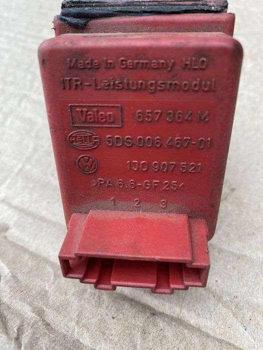 Резистор реостат вентилятора печки Audi, Passat, Bora, Octavia, Golf