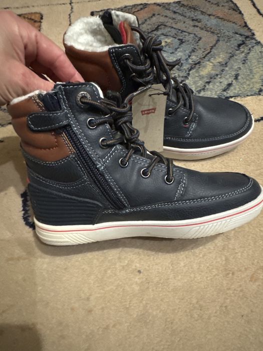 Buty przejściowe Levi’s nowe