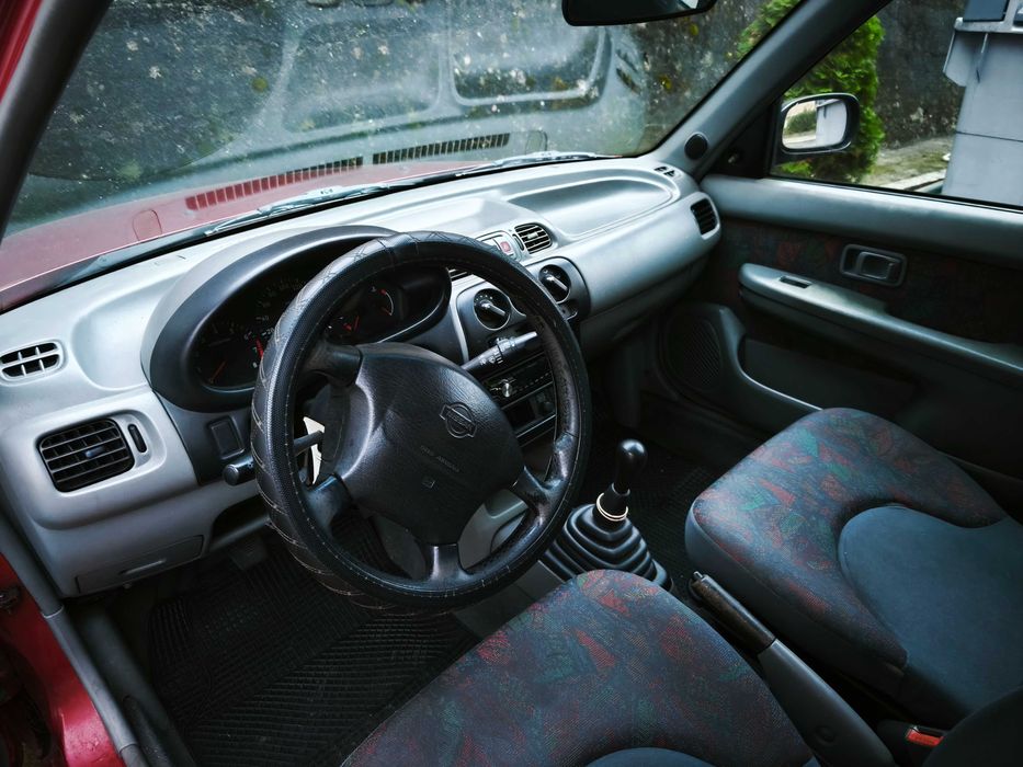 Nissan micra 1.0