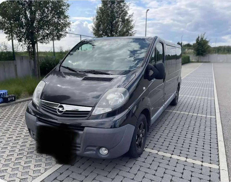 Wynajem BUS vivaro/trafic 8-9os
