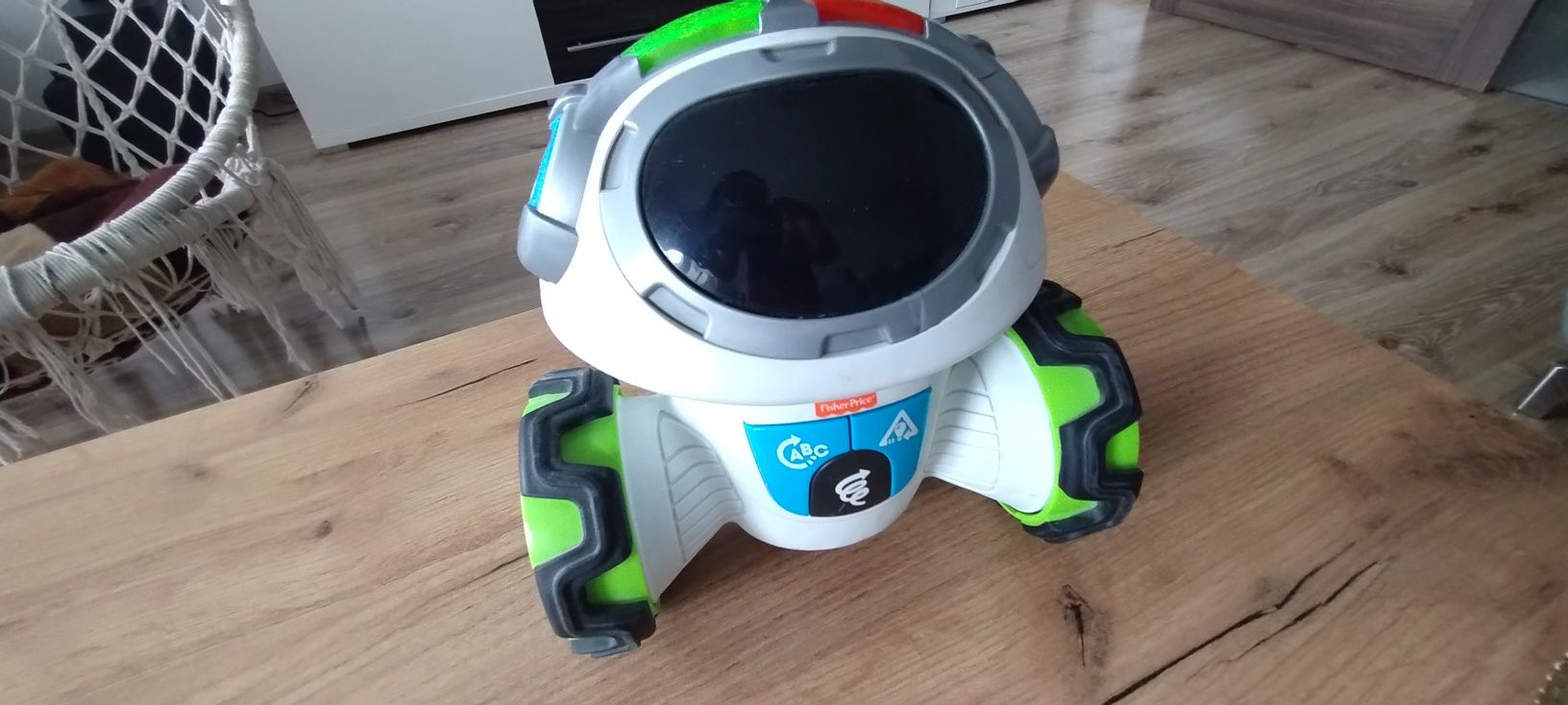 Movi robot Fisher Price idealny