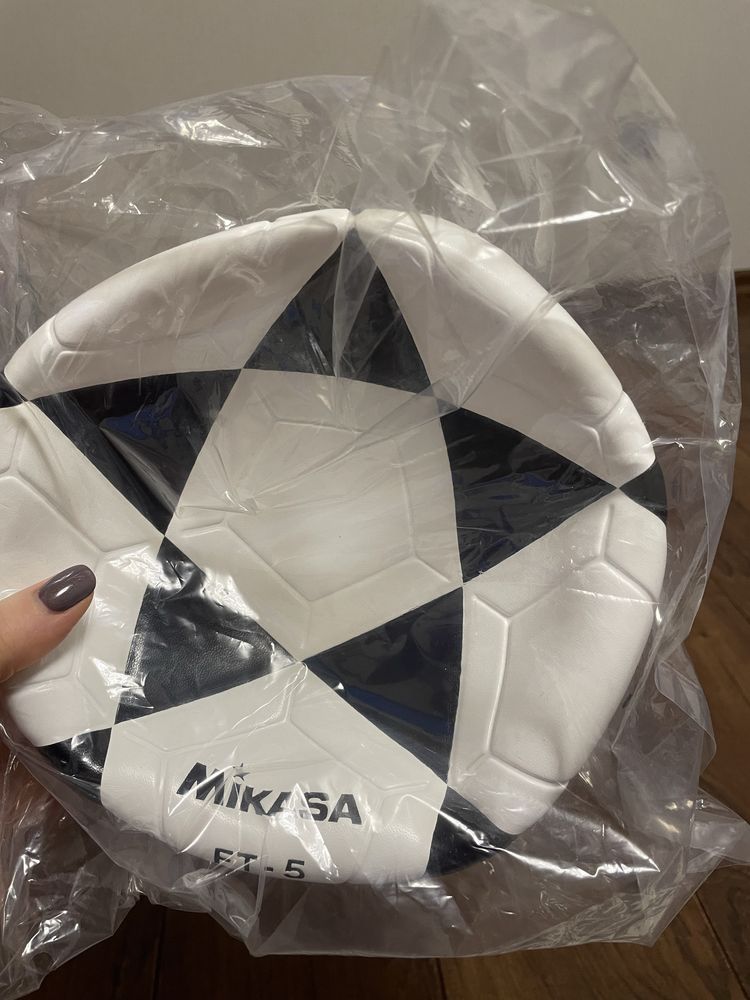 Футзальний м'яч White №5/ футбольный мяч Mikasa FT-5