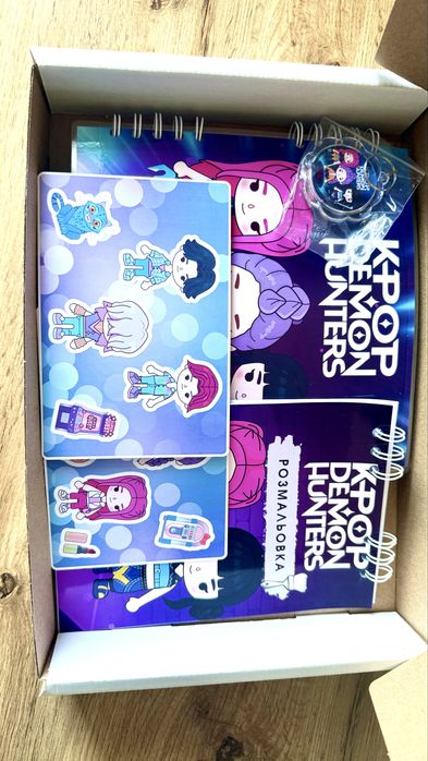 Альбом на липучках Kpop Demon Hunters