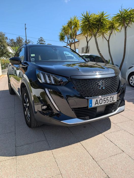 Peugeot e-2008 50 kWh GT