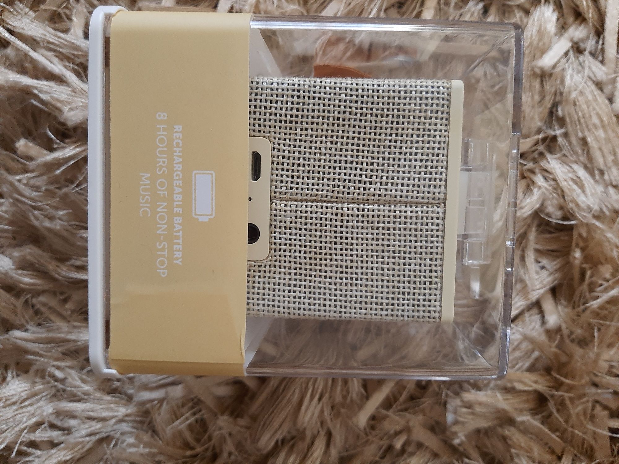 Nowy głośnik RockBox Cube Fabriq Edition, Bluetooth.