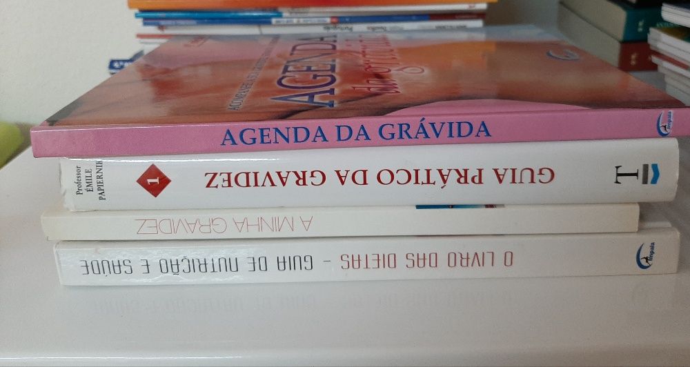 4 Livros sobre Gravidez, Maternidade, Bebés e Nutrição