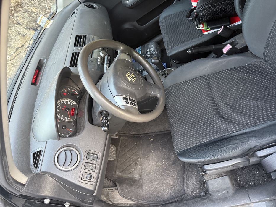 Suzuki Swift 2006 automático