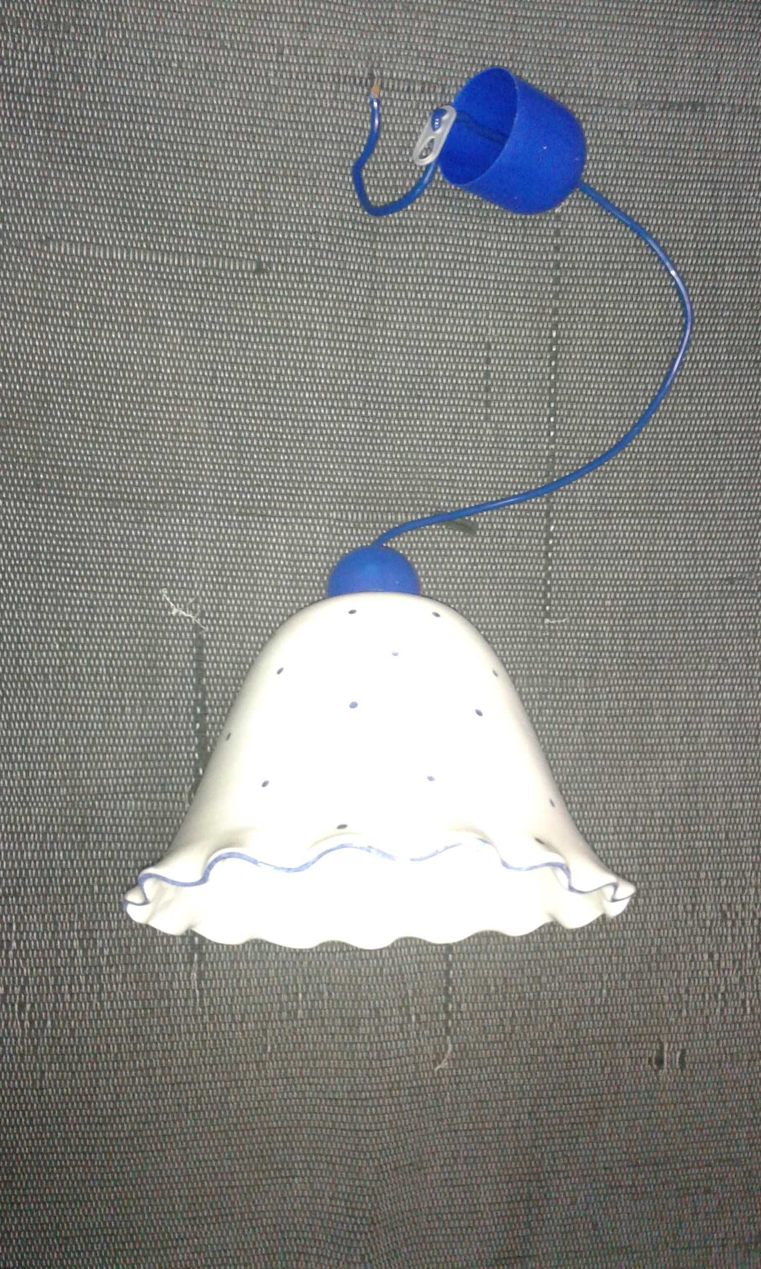 Candeeiro de louça