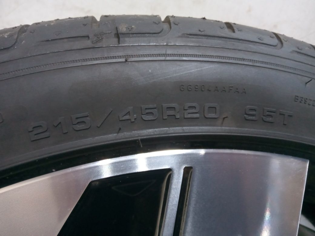 Felga aluminiowa 20 koło Renault Megane e- tech 215/45R20 Goodyear